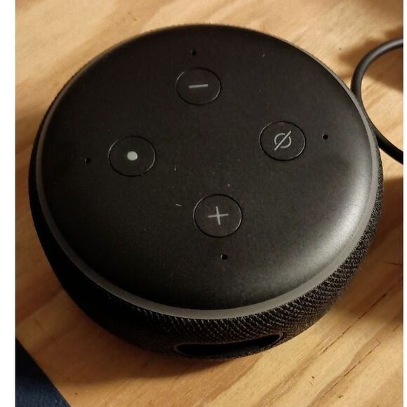 Echo Dot 3rd Generation New Without Box - Picture 2 of 5